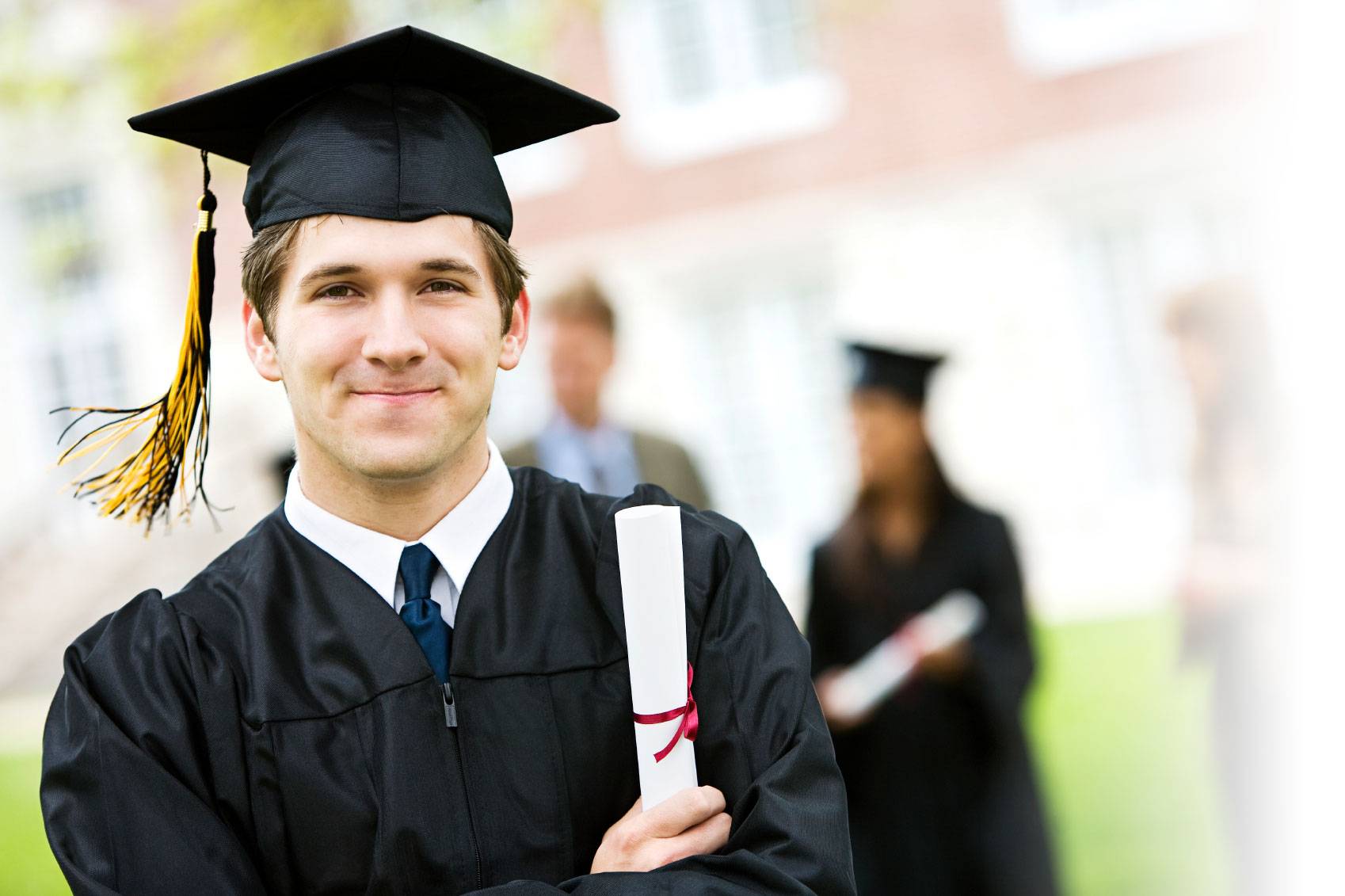 Нужно ли высшее образование в наше время? что дает диплом бакалавра и как выбрать профессию | bankstoday