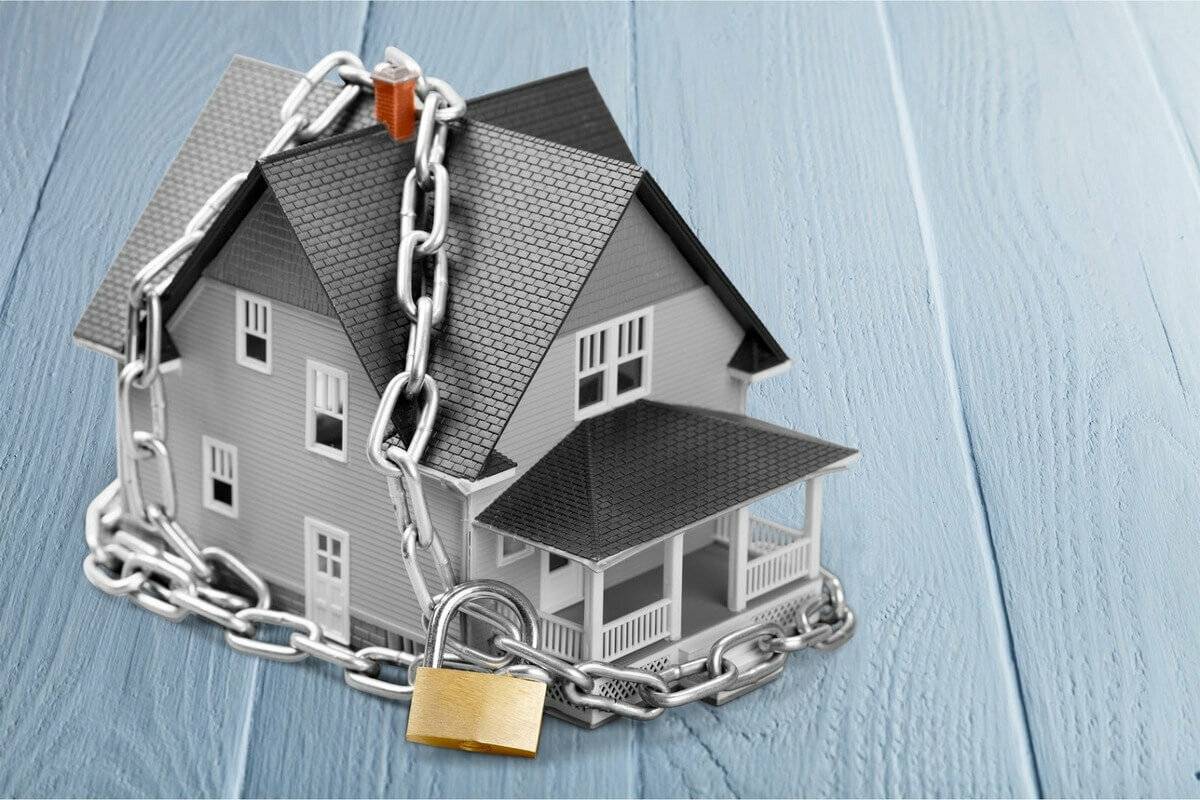 Продажа квартиры с обременением по ипотеке - особенности и риски