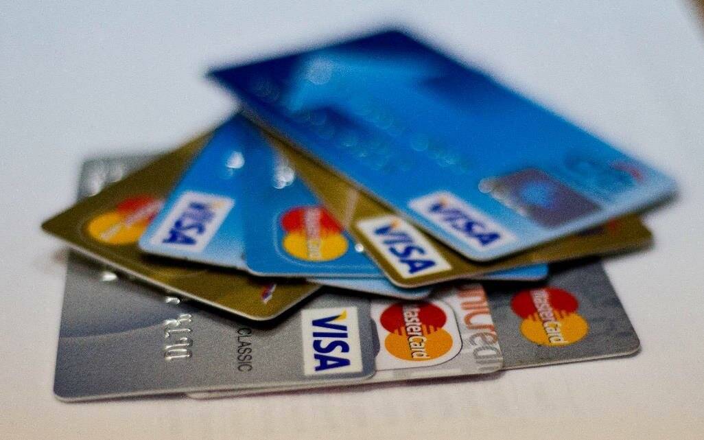 Топ-10 лучших кредитных карт с льготным периодом 100 дней — рейтинг 2021