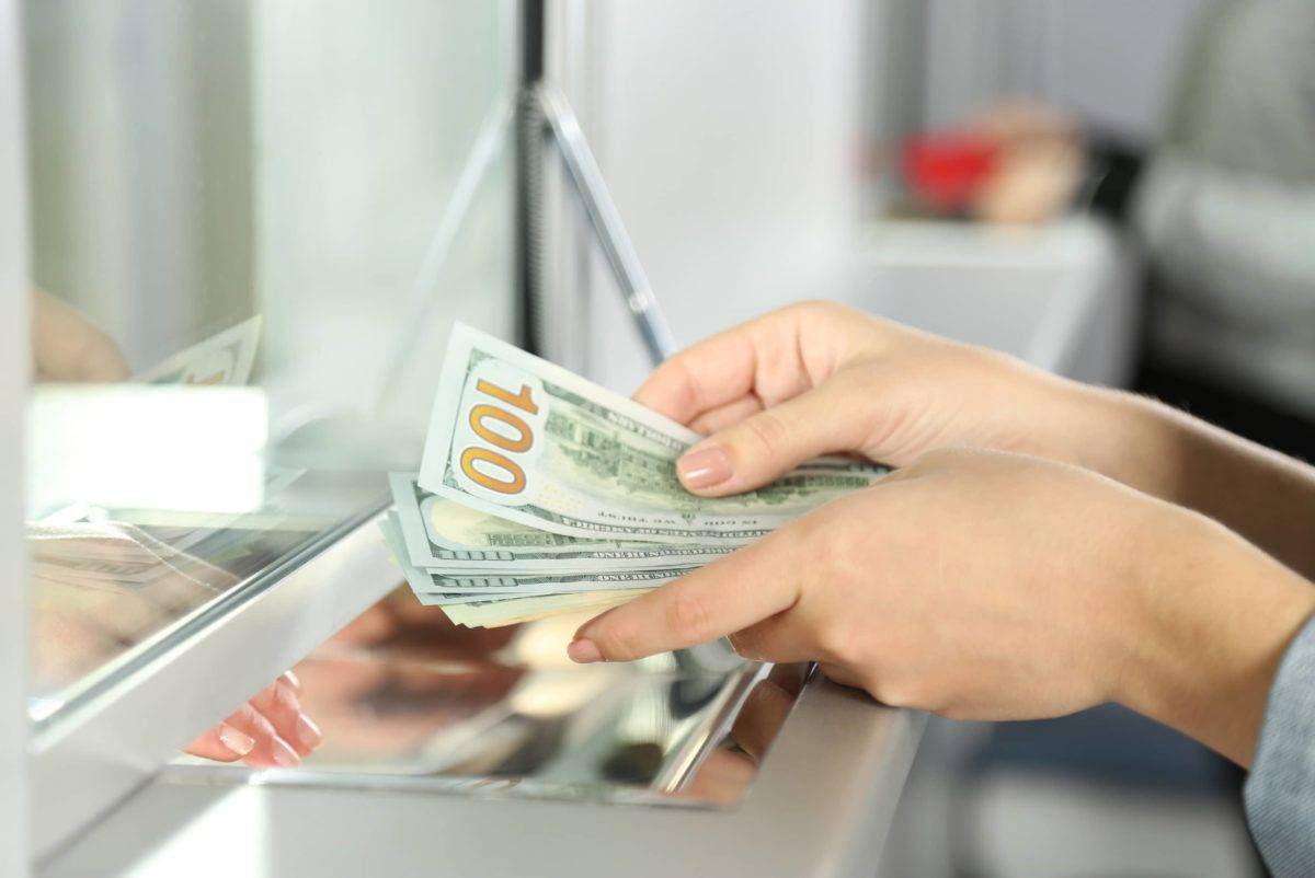 Сколько можно зарабатывать на обмене валют? | bankstoday