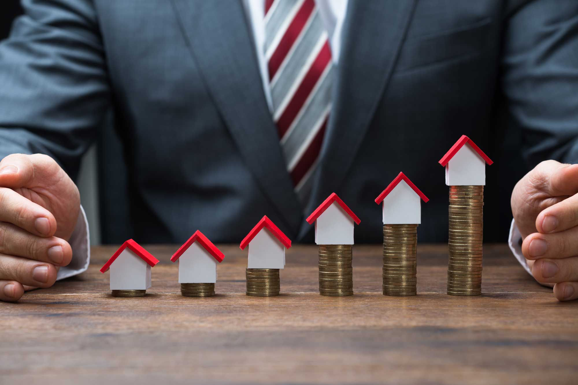 Инвестирование в недвижимость: 5 лайфхаков, как выгодно вложить деньги в отечественный и зарубежный рынок + ценные рекомендации будущим инвесторам