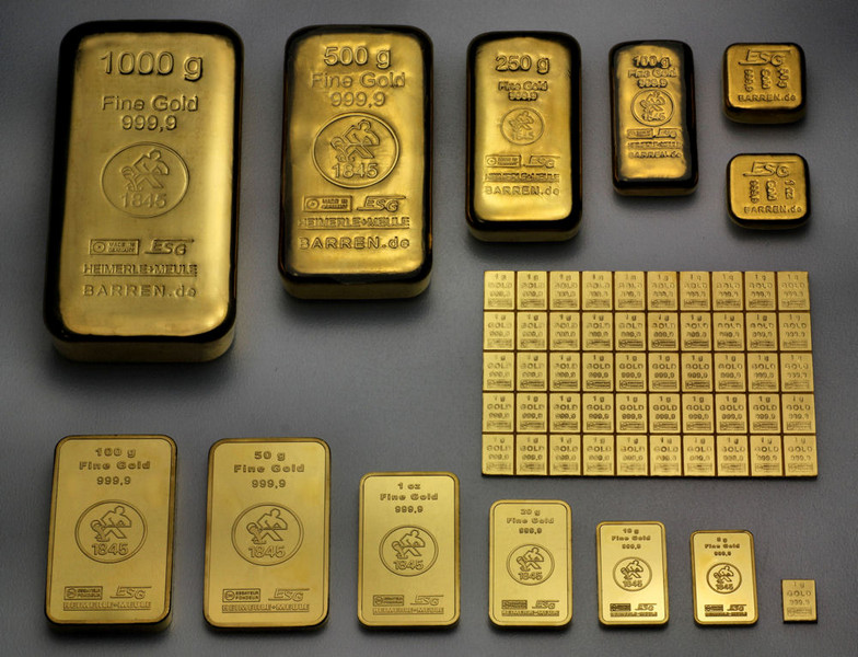 250 грамм золота. Золото слиток 10гр. Размер слитка золота 10 грамм. Золото 10 гр слиток ПЗЦМ. Слиток золота 999 10 кг.