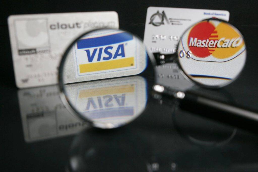 Visa или mastercard - что лучше и какую выбрать?