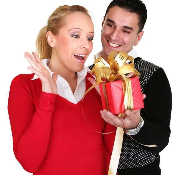 Какие подарки любят мужчины: лучшие идеи мужских подарков
