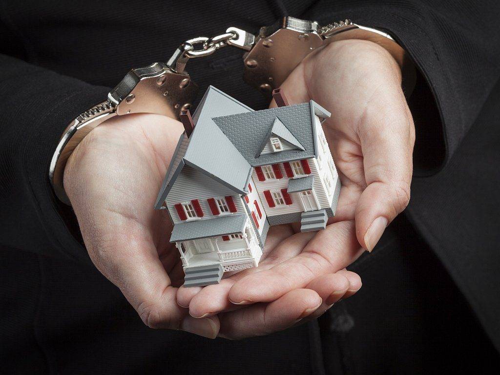 Схемы мошенничества с недвижимостью в 2021 году: как избежать обмана и доказать