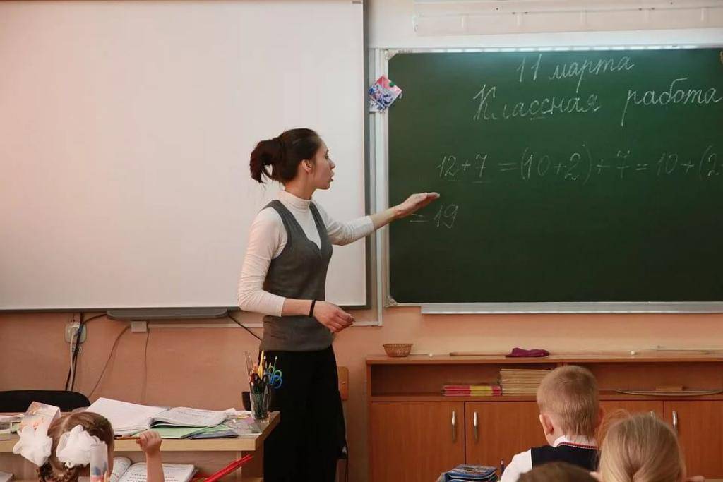 «земский» учитель получит миллион рублей подъемных