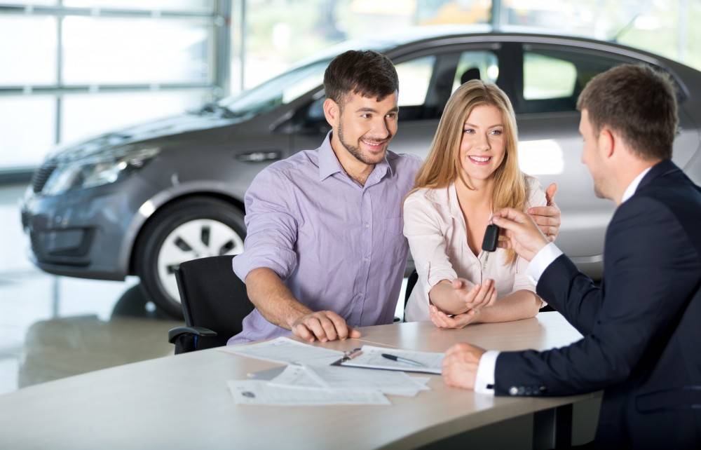 Покупка кредитного автомобиля: как проверить машину перед сделкой, и в чем разница с приобретением у банка и с рук залогового авто, а также нюансы процесса uravto.com