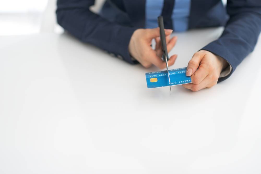 Как правильно закрыть кредитную карту сбербанка, чтобы избежать недоразумений