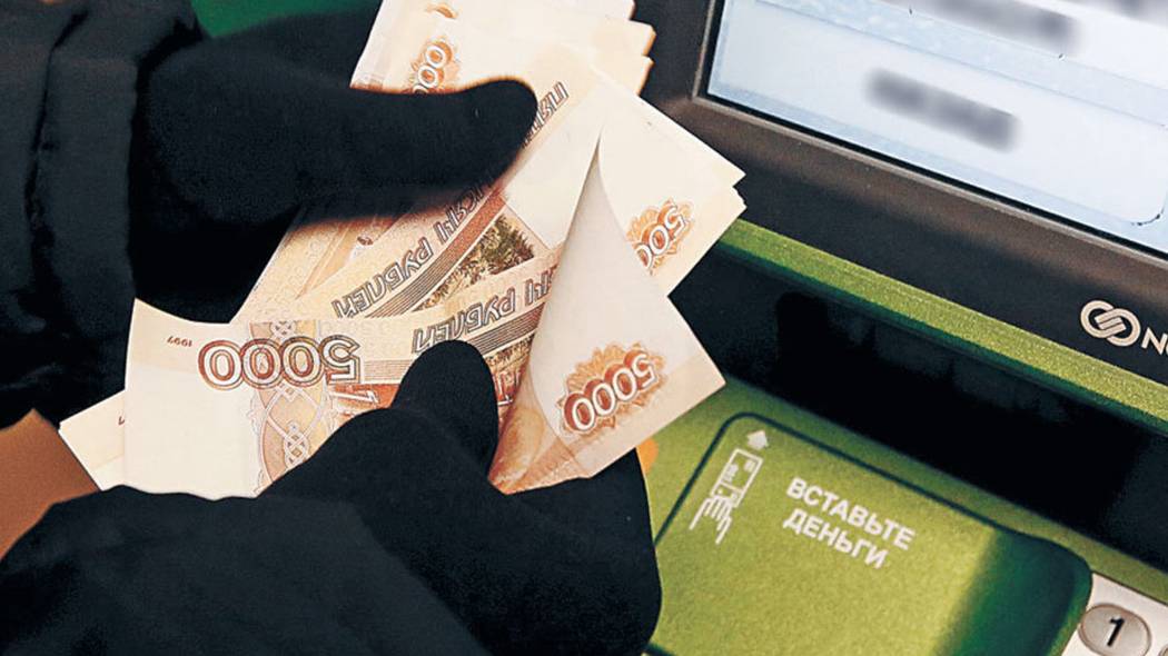 Банковские мошенники нашли новый способ обмана россиян по телефону. теперь их запугивают кредитами