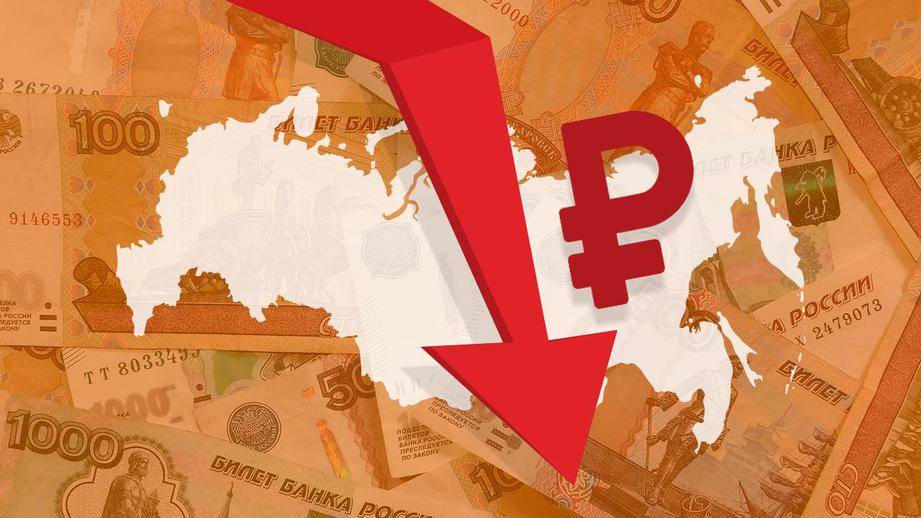 Кубышка рубль бережет: доля россиян с накоплениями снизилась почти вдвое
